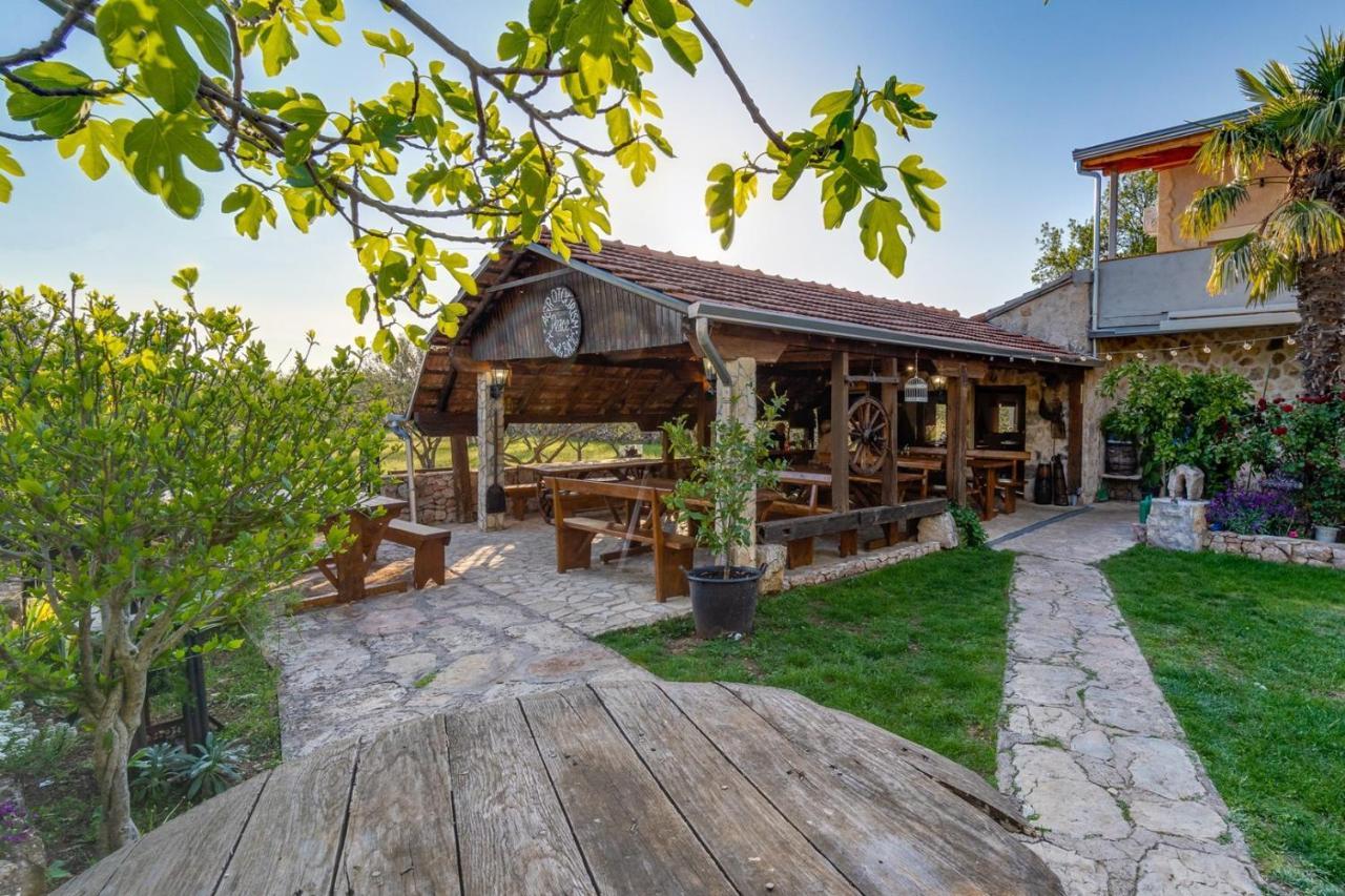 New! Promina Luxury Villa With 72Sqm Heated Pool, Jacuzzi, Infrared Sauna, Tennis Court, Media Room Bogatić Exterior foto